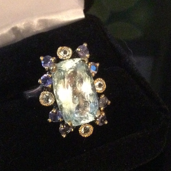 Rare Genuine 16mm by 10mm Aquamarine, Tanzanite & Topaz Ring - Picture 5 of 14